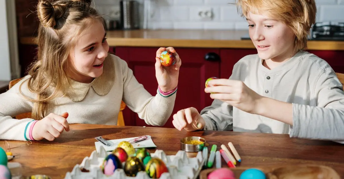 10 activités créatives à faire avec les enfants pour Pâques