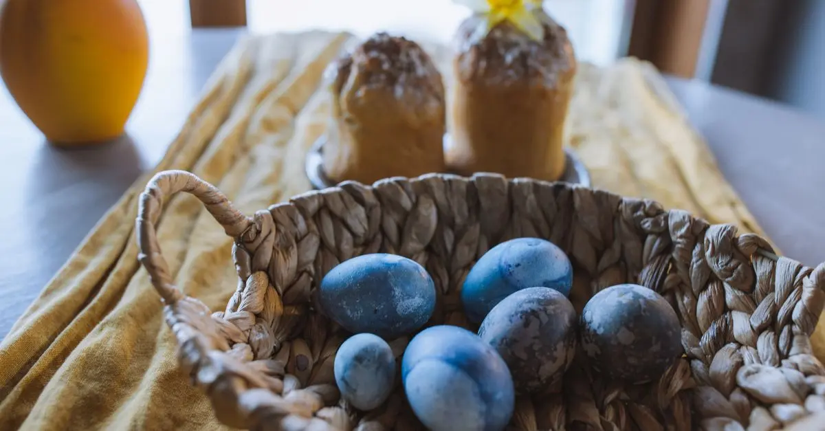 Les secrets des œufs de Pâques : histoire et traditions
